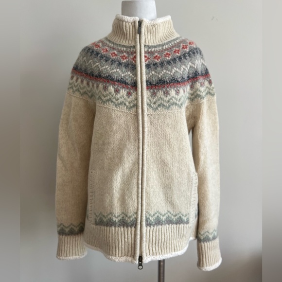 L.L. Bean fair isle Lambs wool zip up sweater Jacket in a Medium - Picture 1 of 5
